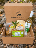Box gourmet Aresti con Vermentino DOC, pane pistoccu e olive sarde dell'Ogliastra